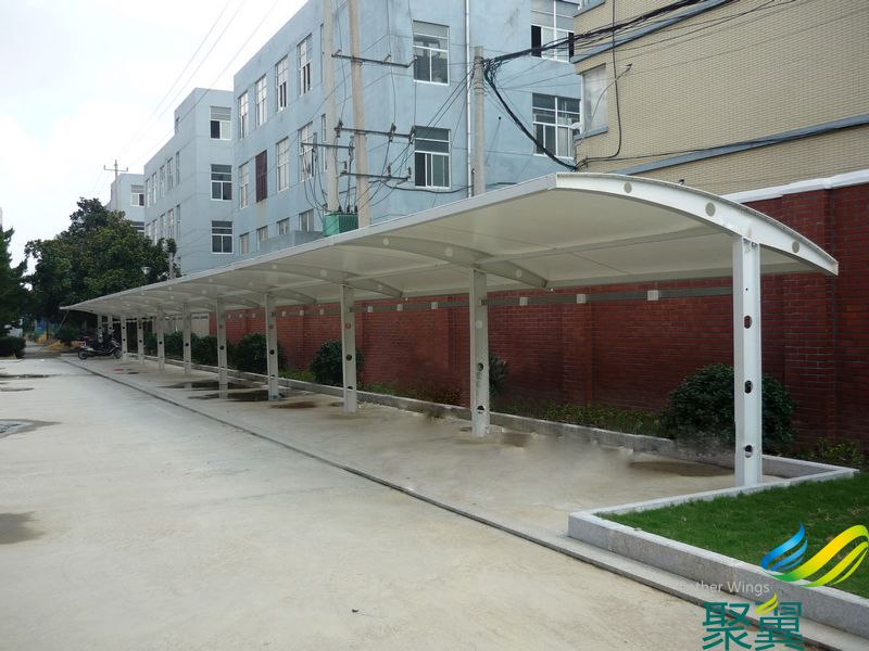 電動(dòng)車停車棚帶充電插座,方便電動(dòng)車停放充電使用
